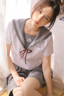 年轻的邻居